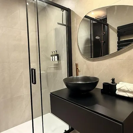 Monceau, T3 Moderne Climatise شقة