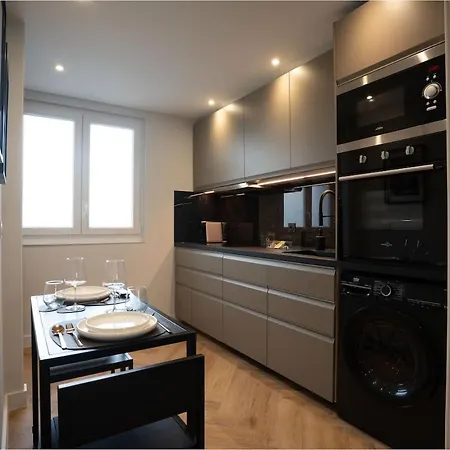 Monceau, T3 Moderne Climatise شقة *